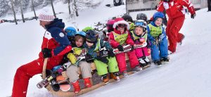 ESF jardin des enfants en luge