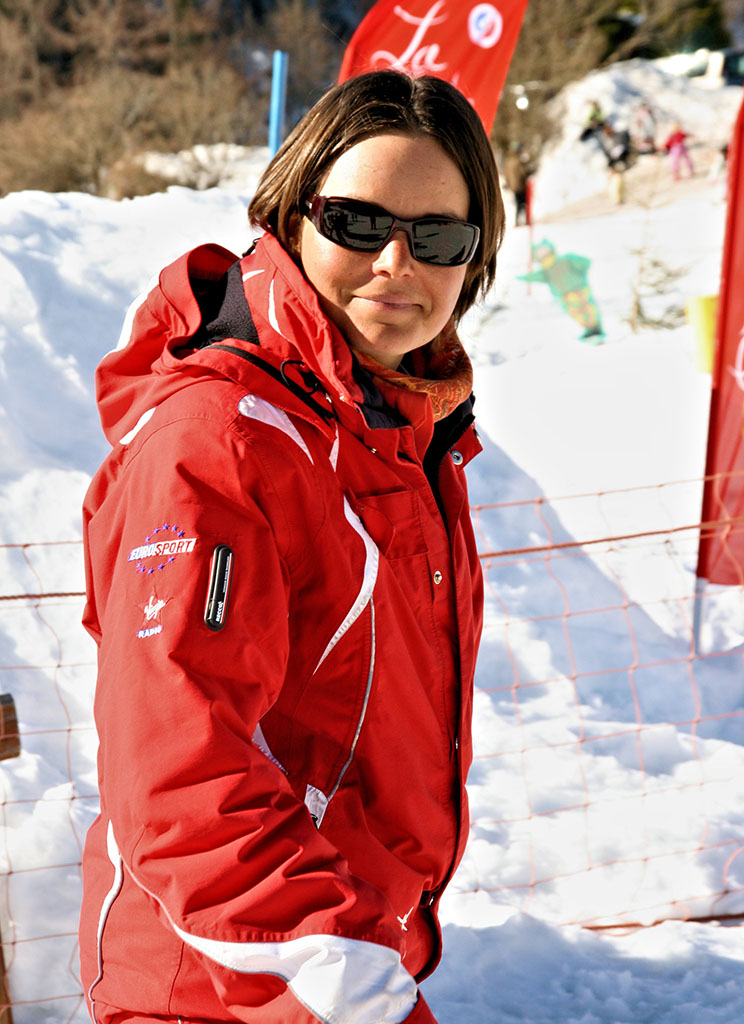 Élodie monitrice à l'école du ski français de Ventron